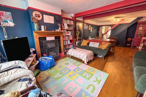 38 Beecham Road, Reading, RG30 2RD