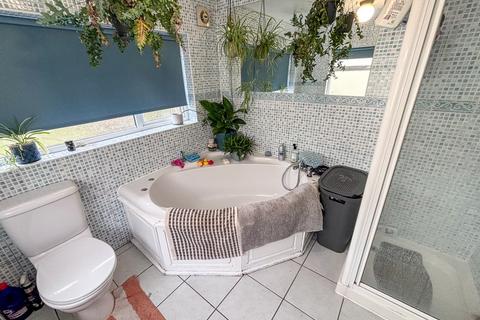 38 Beecham Road, Reading, RG30 2RD