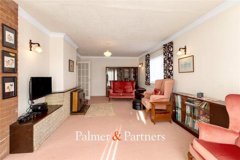 3 bedroom bungalow for sale, Chestnut Road, Alresford, Colchester, Essex, CO7