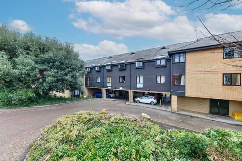 2 bedroom flat for sale, Old North Road, Royston SG8