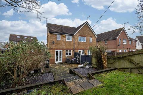 2 bedroom semi-detached house for sale, Gordon Close, Ashford, TN24