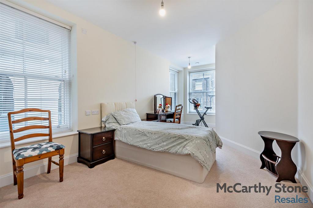 Double Bedroom