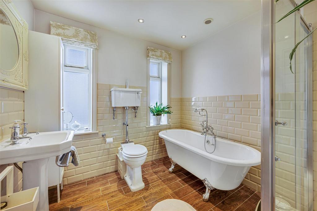 Bath.jpg