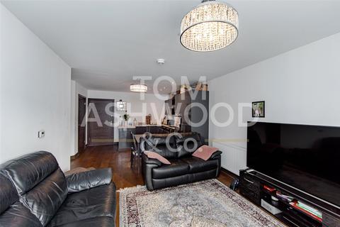 2 bedroom apartment for sale, Sacrist Apartments, Abbey Road, Barking, IG11