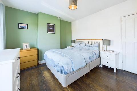 20 Henry Street, Gloucester, GL1 3DZ
