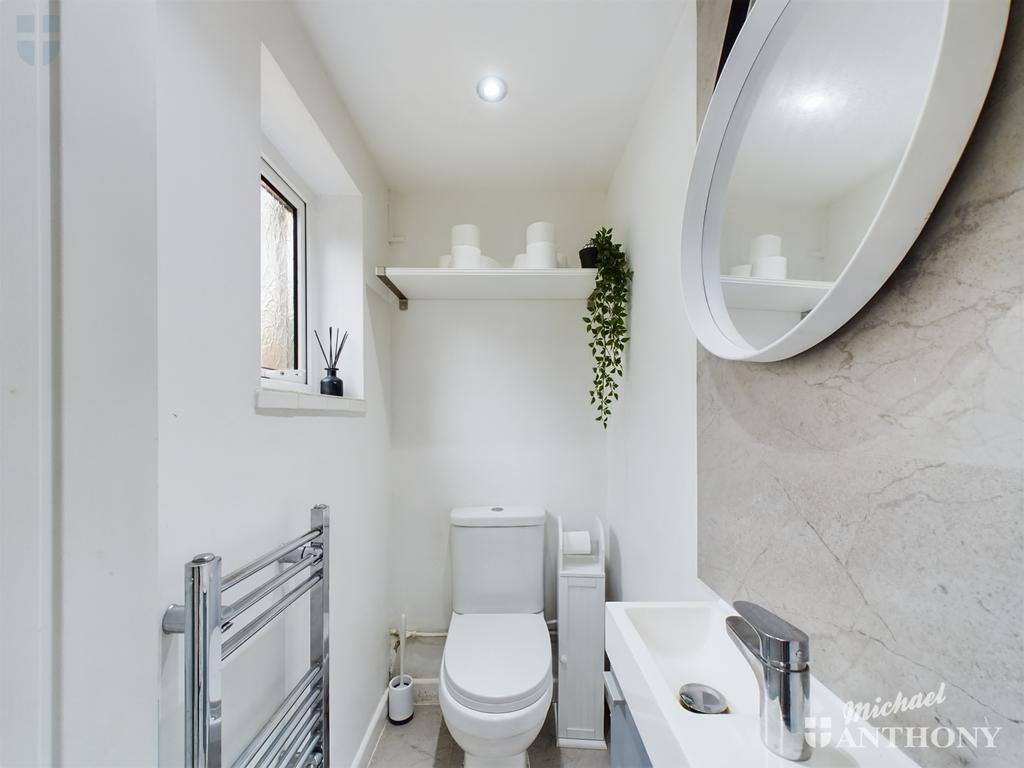 Cam03218 g0 pr0535 still008