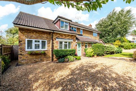3 bedroom detached house for sale, Sycamore Close, Stewkley, Leighton Buzzard, Buckinghamshire, LU7