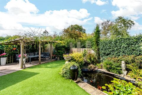 3 bedroom detached house for sale, Sycamore Close, Stewkley, Leighton Buzzard, Buckinghamshire, LU7