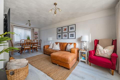 3 bedroom terraced house for sale, Three Firs Way, Reading RG7