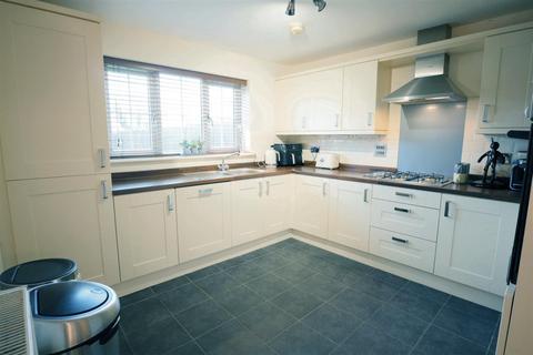 4 bedroom detached house for sale, Main Road, Barleythorpe LE15