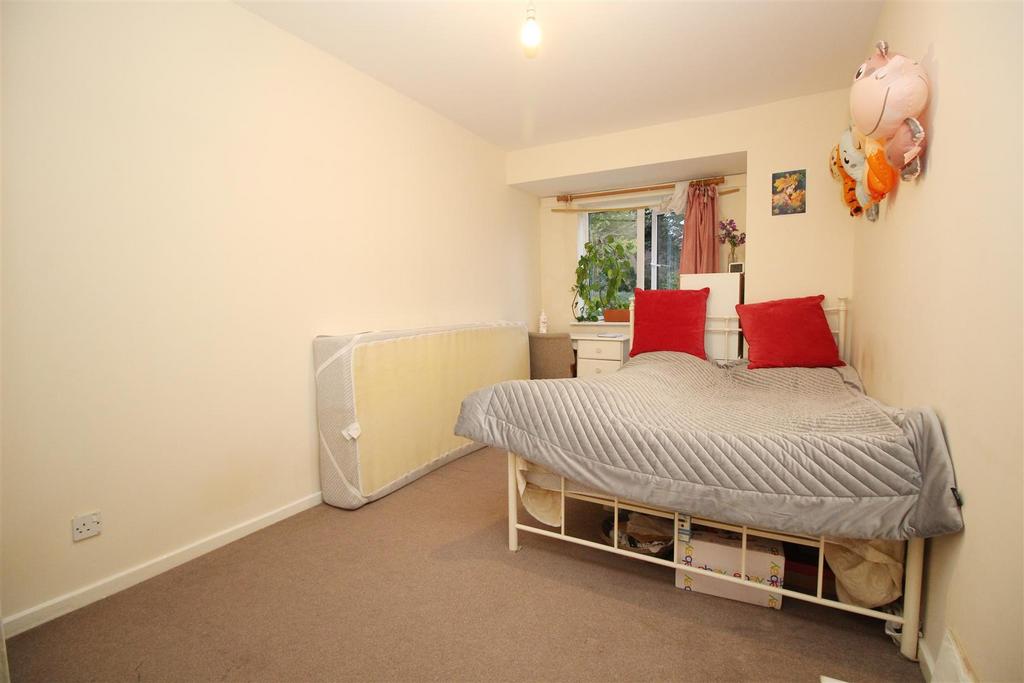 Bedroom.JPG
