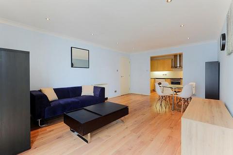 Boardwalk Place, London, E14