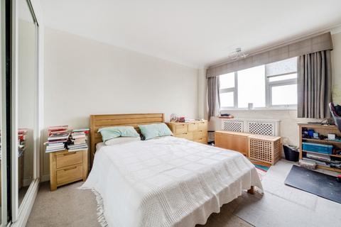 2 bedroom apartment for sale, Marine Gate, Marine Drive, Brighton