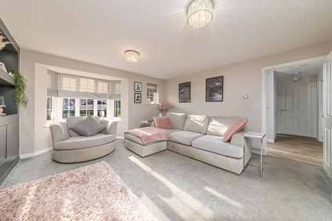 23 Bootmaker Crescent, Raunds, Wellingborough, NN9 6FF
