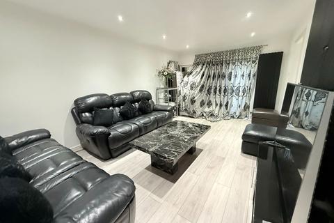 10 Aldis Close, Birmingham, B28 8EE