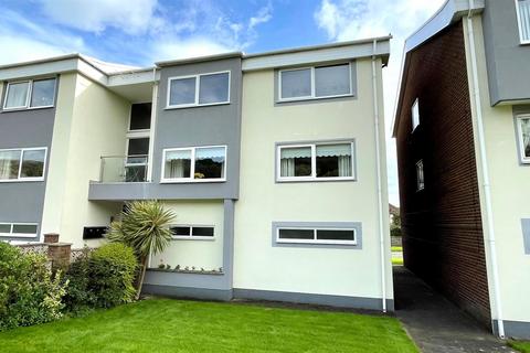 2 bedroom apartment for sale, Gloddaeth Avenue, Llandudno