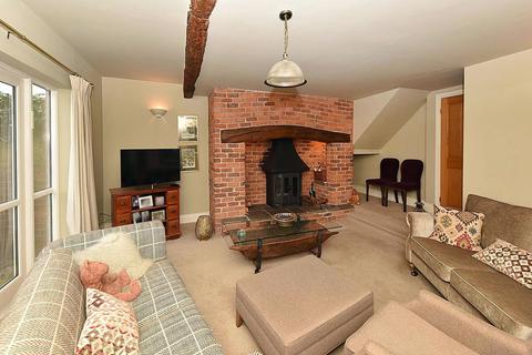 4 bedroom barn conversion for sale, London Road, Allostock, WA16