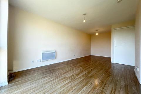 Studio to rent, Pegasus House, Crossbrook Street, Cheshunt