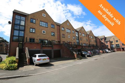 Riverdene Place, Southampton SO18