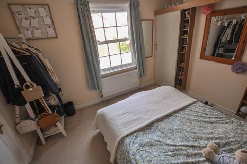 2 bedroom flat for sale, West Borough, Wimborne, BH21