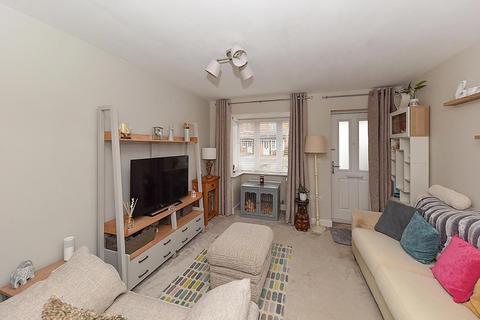 2 bedroom property for sale, Chillingham Close, Chelford, SK11