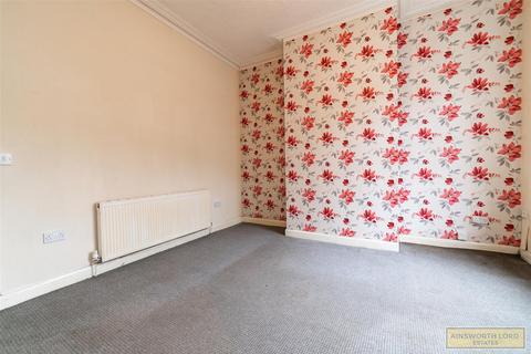 12 Atlas Road, Darwen, BB3 3BY