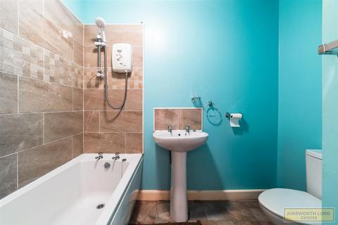 12 Atlas Road, Darwen, BB3 3BY