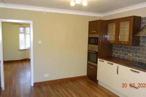 3 bedroom bungalow to rent, Cheltenham Avenue, Accrington BB5