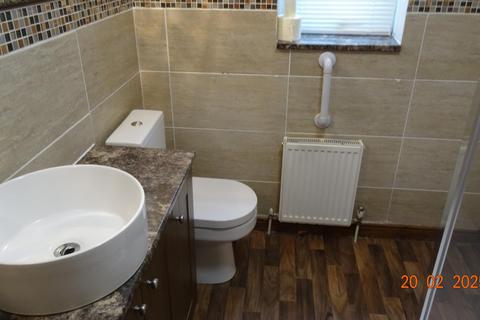 3 bedroom bungalow to rent, Cheltenham Avenue, Accrington BB5