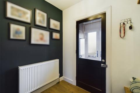 17 Fitzroy Avenue, Ebbw Vale, NP23 5LN