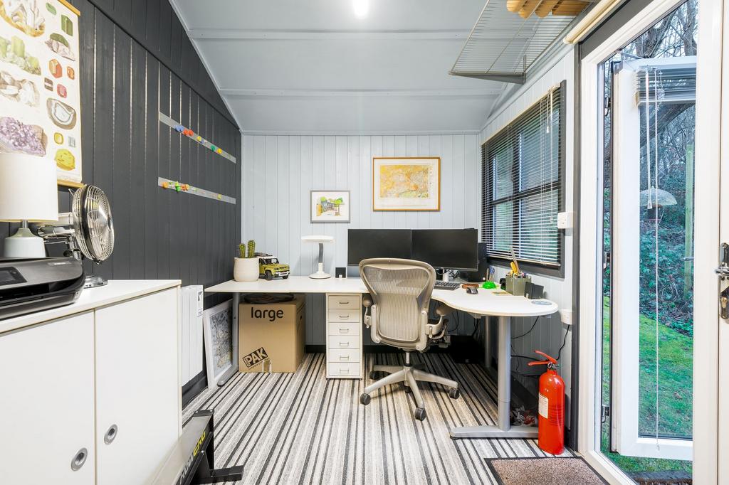 Cabin office