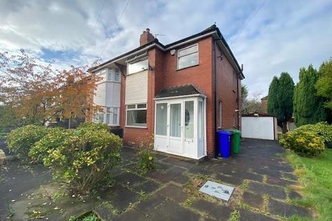 3 bedroom semi-detached house to rent, Highbank Drive, East Didsbury, Manchester