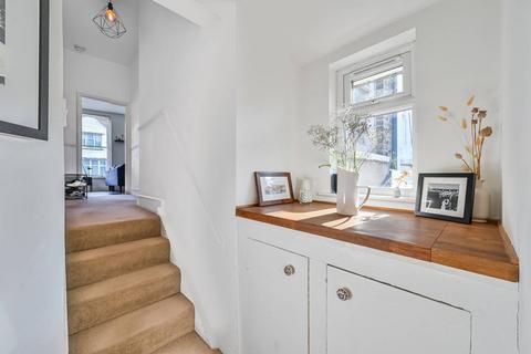 2 bedroom flat for sale, Springbank Road, Hither Green, London, SE13