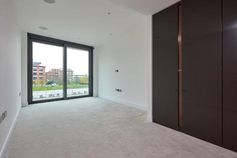 2 bedroom flat for sale, Fulham Reach, London W6