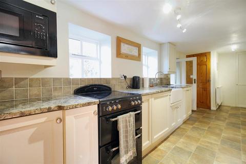 3 bedroom cottage for sale, The Street, Ingworth, Norwich