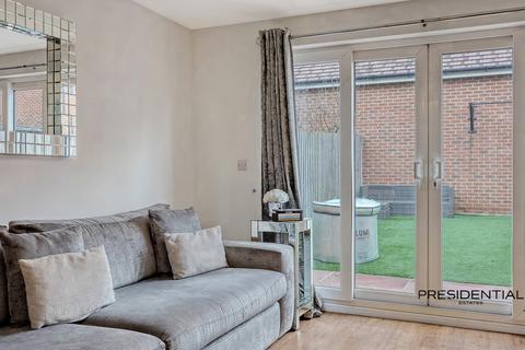 75 The Square, Loughton, IG10 3FE