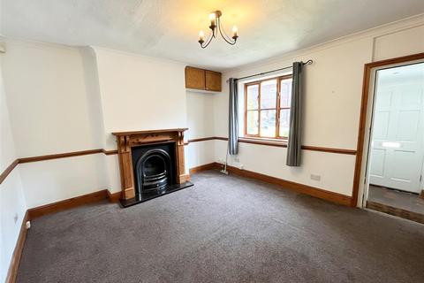 2 bedroom terraced house to rent, Park Road, WILMSLOW