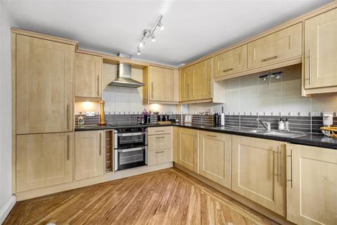 4 bedroom terraced house for sale, Fife Road, Darlington