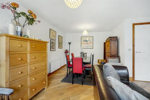 4 bedroom terraced house for sale, Fife Road, Darlington