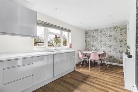4 bedroom terraced house for sale, Windsor Terrace, Haverhill CB9