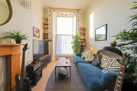 1 bedroom apartment for sale, Norfolk Terrace, Brighton