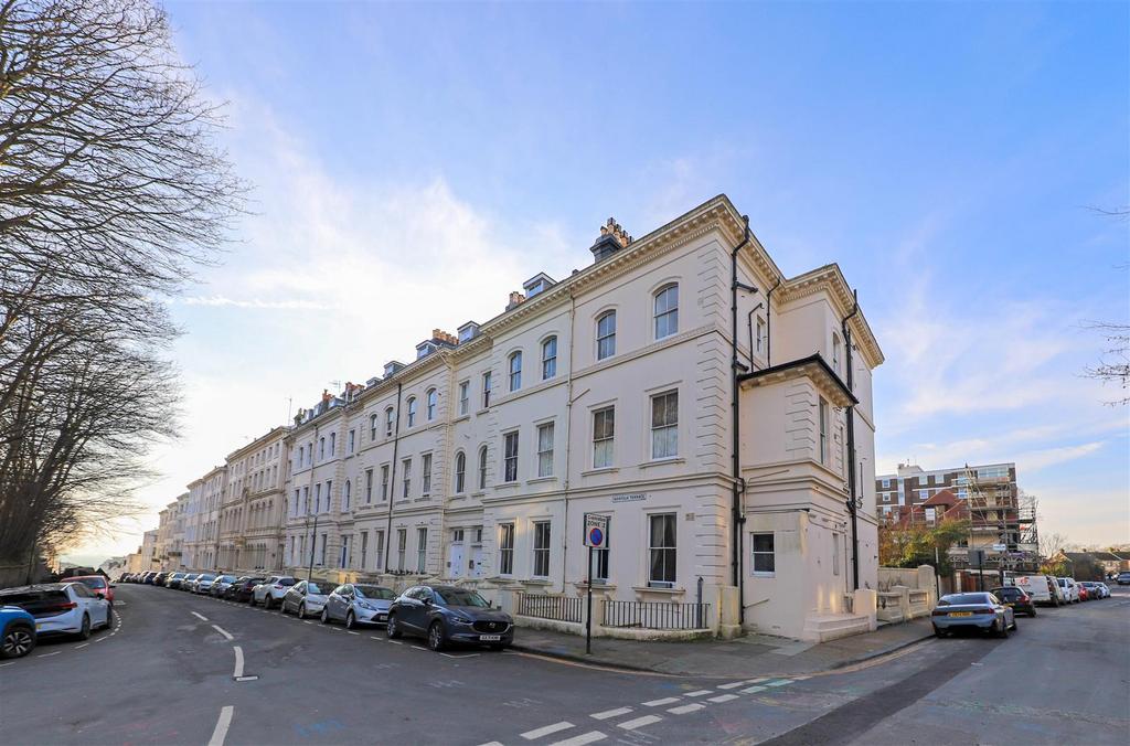 Nicholas james norfolk terrace front .jpg