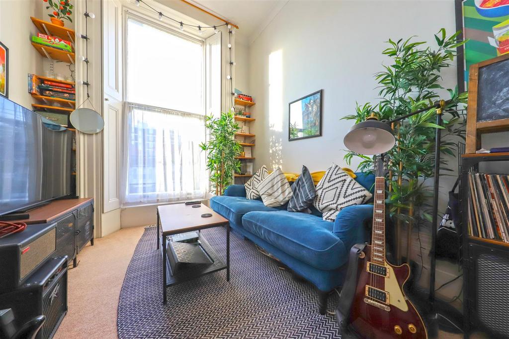 Nicholas james norfolk terrace living 2.jpg