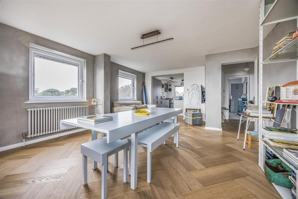 61 Viewpoint, 9 Sandbourne Road, Bournemouth-Porti
