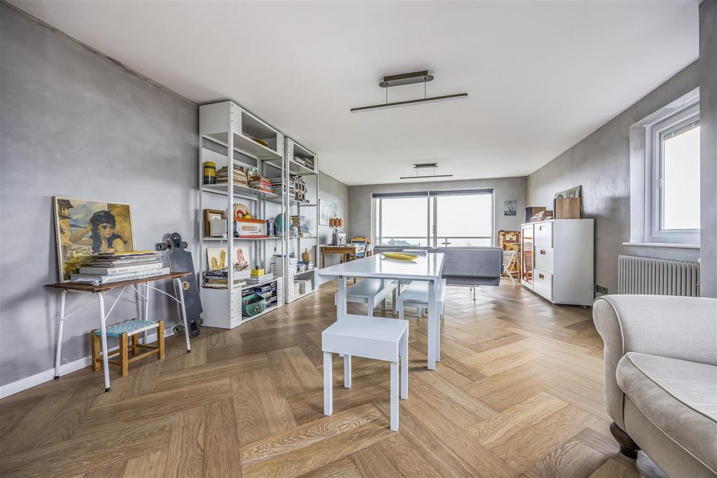 61 Viewpoint, 9 Sandbourne Road, Bournemouth-Porti