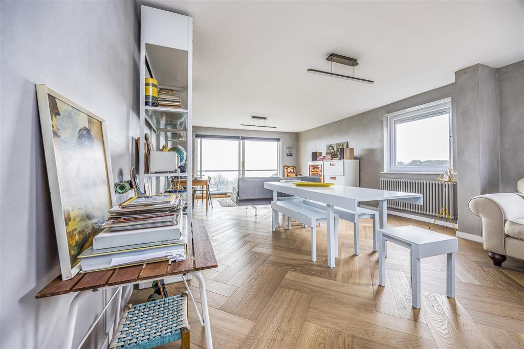 61 Viewpoint, 9 Sandbourne Road, Bournemouth-Porti