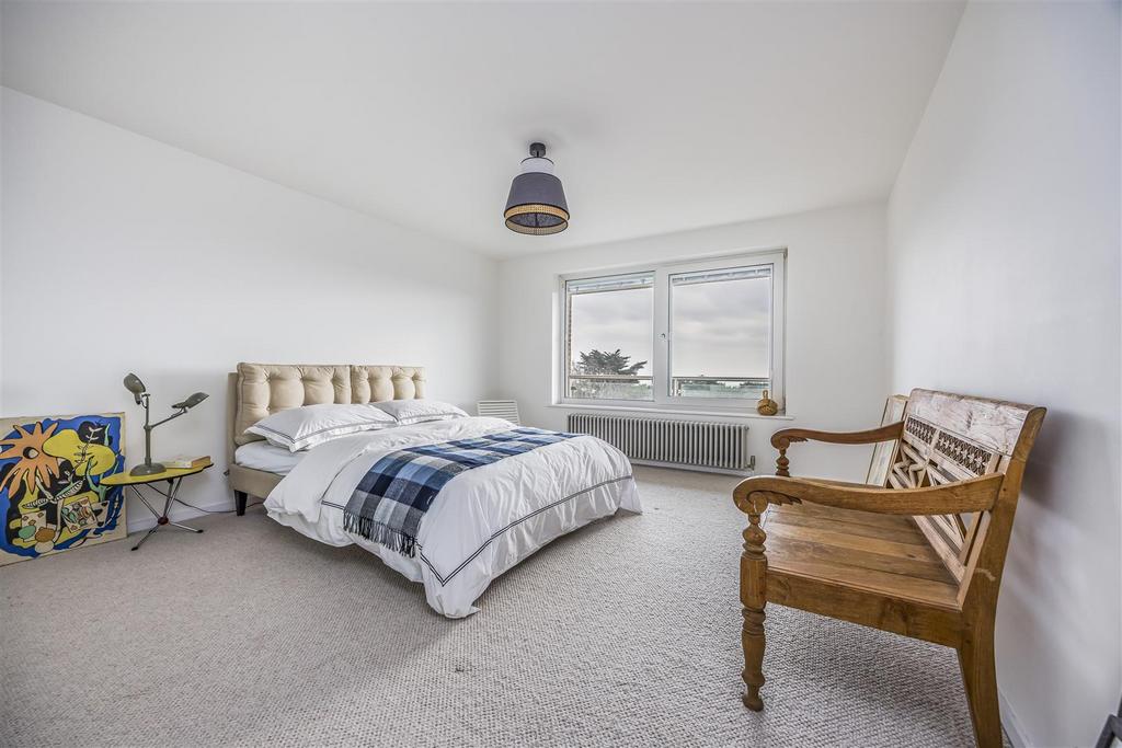 61 Viewpoint, 9 Sandbourne Road, Bournemouth-Porti