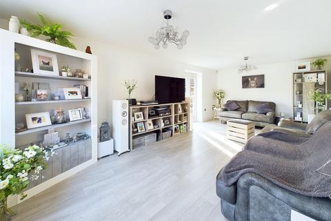 6 Bailey Drive, Mapperley, Nottingham, NG3 5US