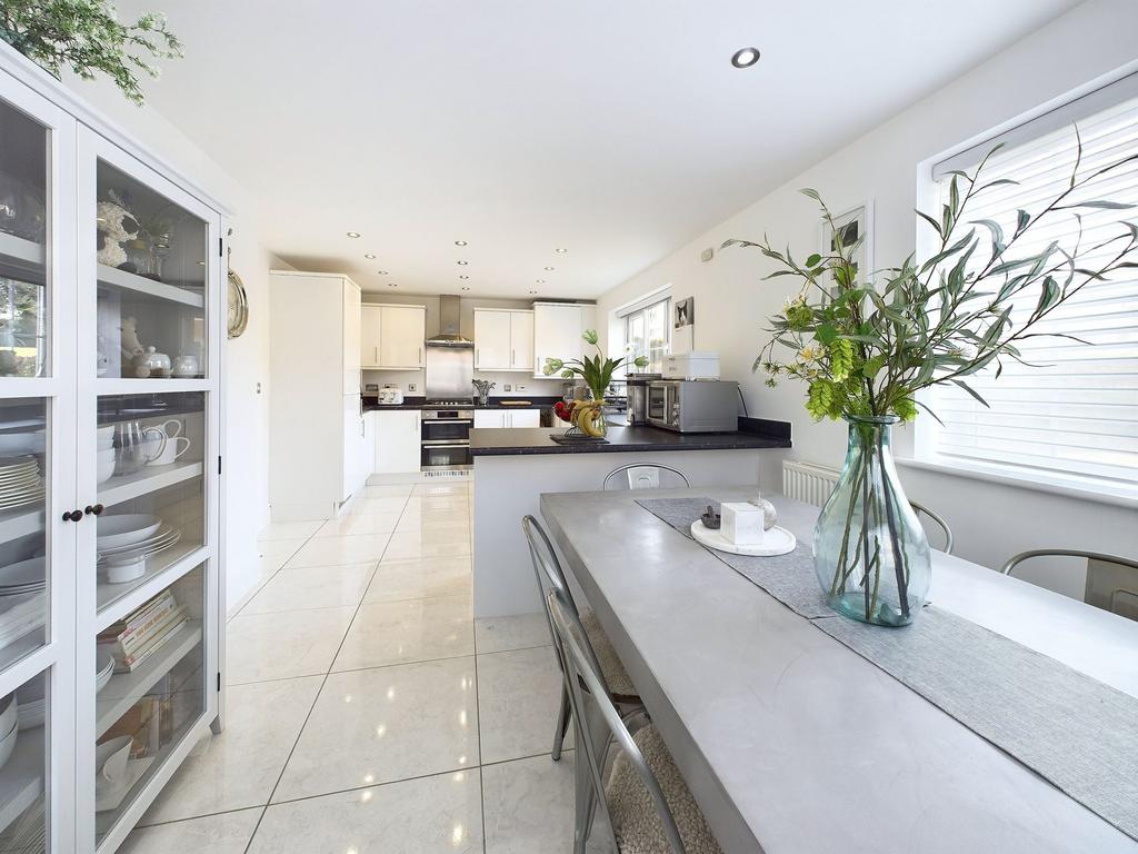Dining Kitchen