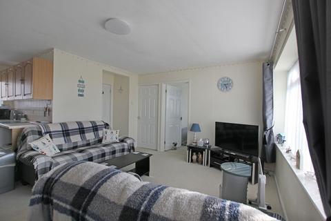 2 bedroom apartment for sale, The Parade, New Romney TN28